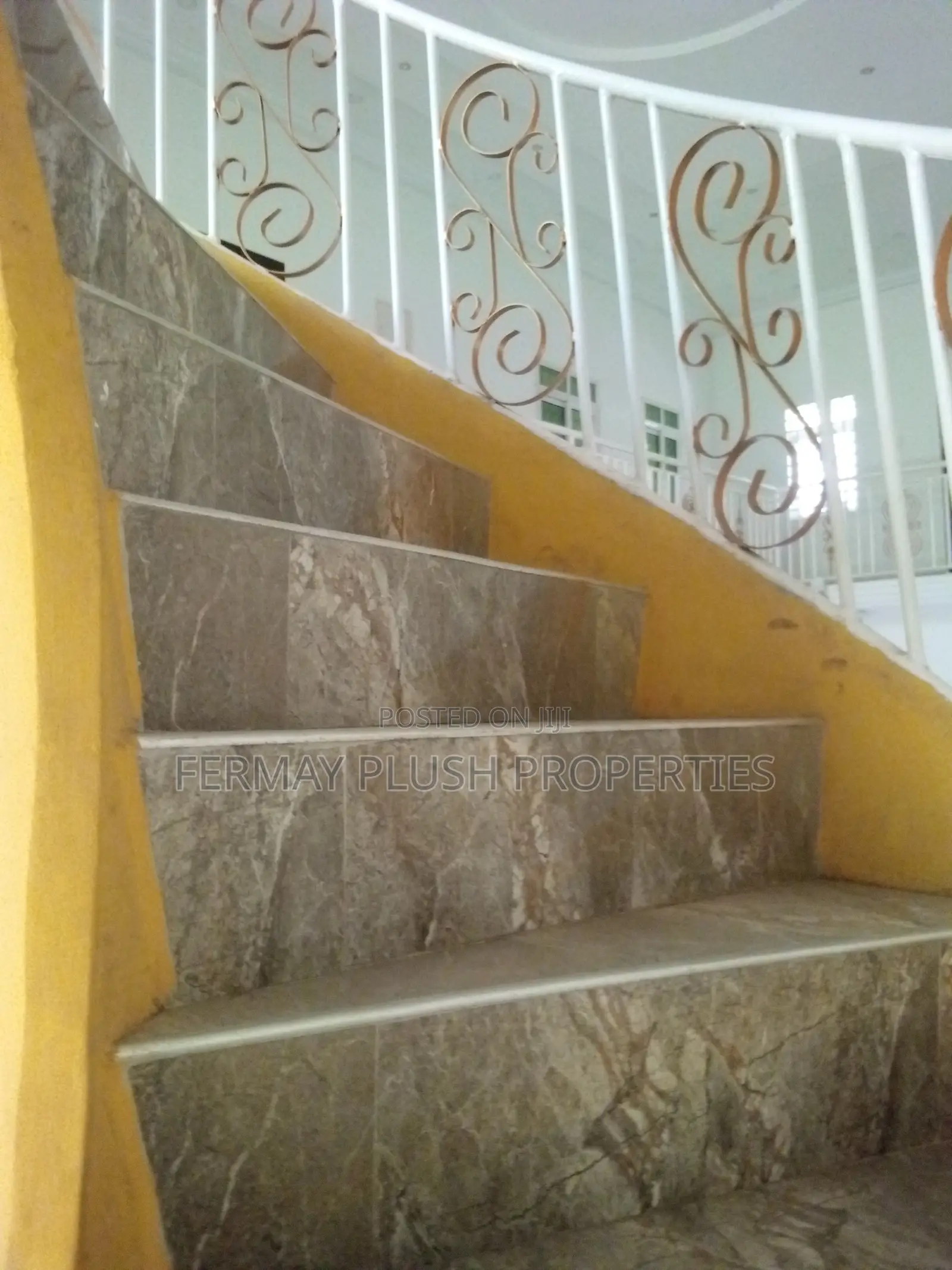 6bdrm Mansion in Home Gh, Accra Metropolitan for sale