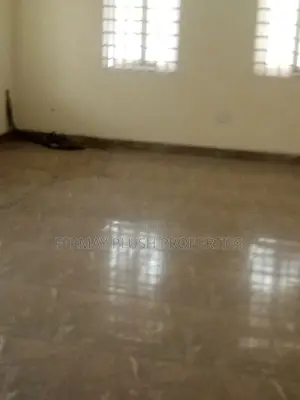 6bdrm Mansion in Gh Home, Accra Metropolitan for sale