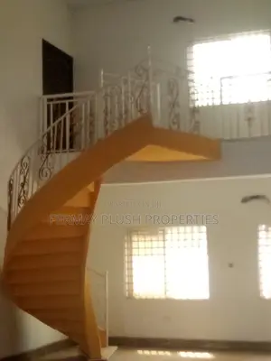 6bdrm Mansion in Gh Home, Accra Metropolitan for sale