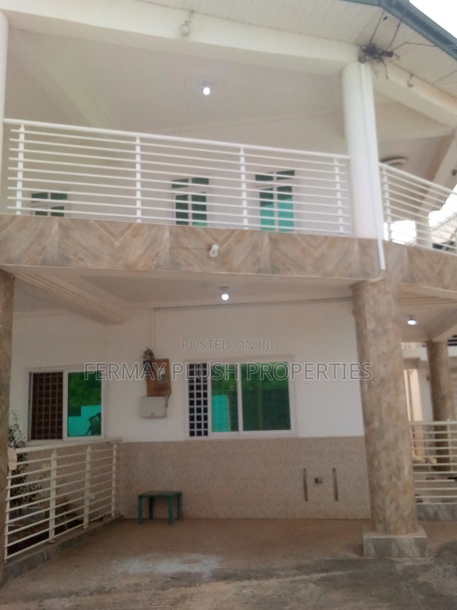 6bdrm Mansion in Gh Home, Accra Metropolitan for sale