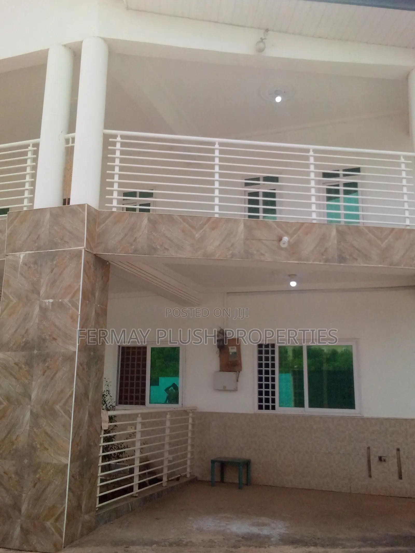 6bdrm Mansion in Gh Home, Accra Metropolitan for sale