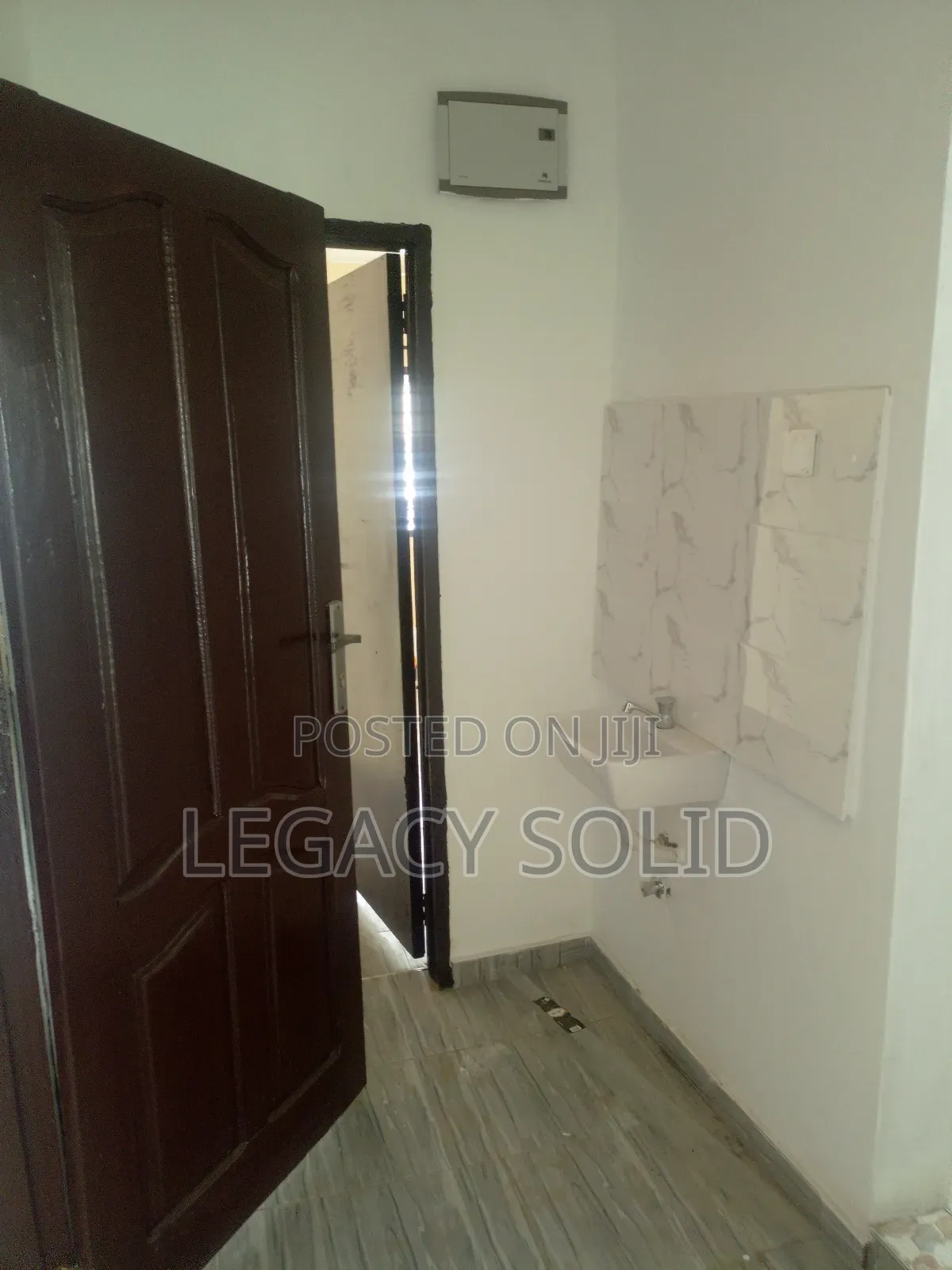 2bdrm Apartment in Legacy Solid Real, Teshie for rent