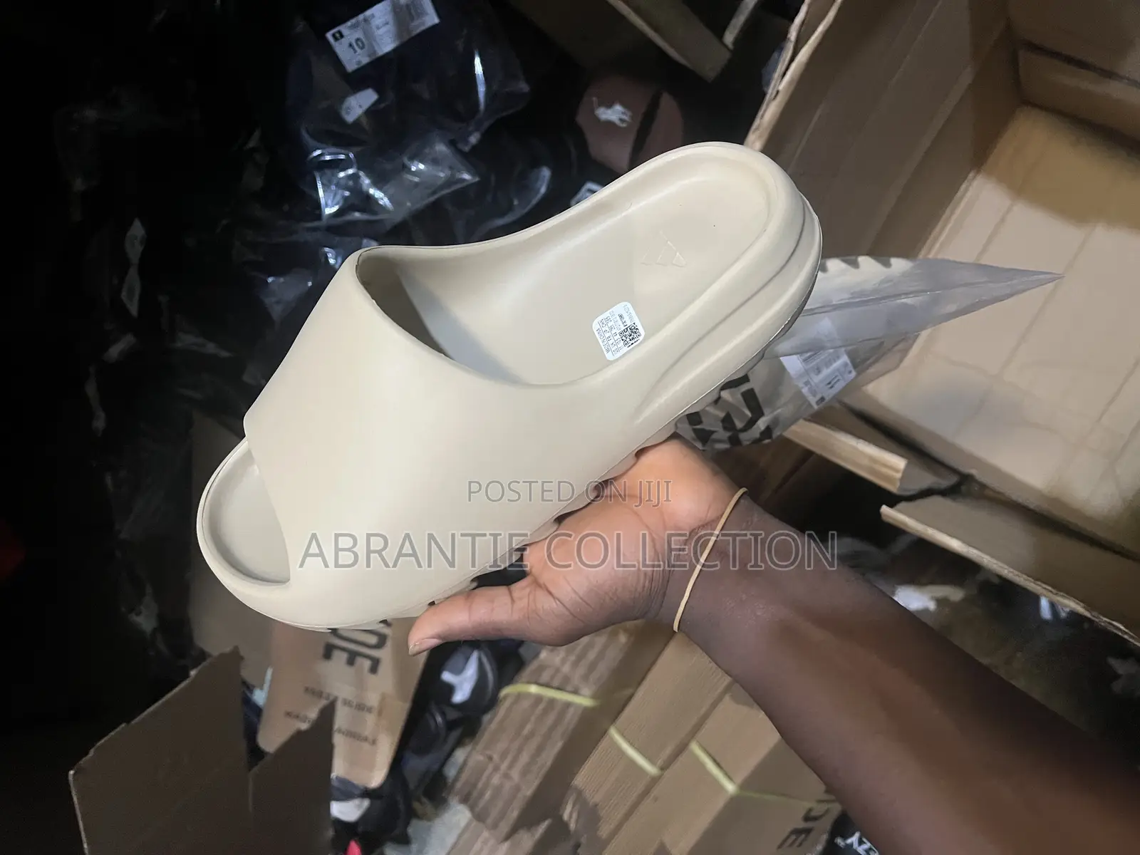 Adidas Yeezy Slides Cream