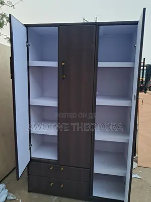 Quality All Shelces Wardrobe( Payment After Delivery)