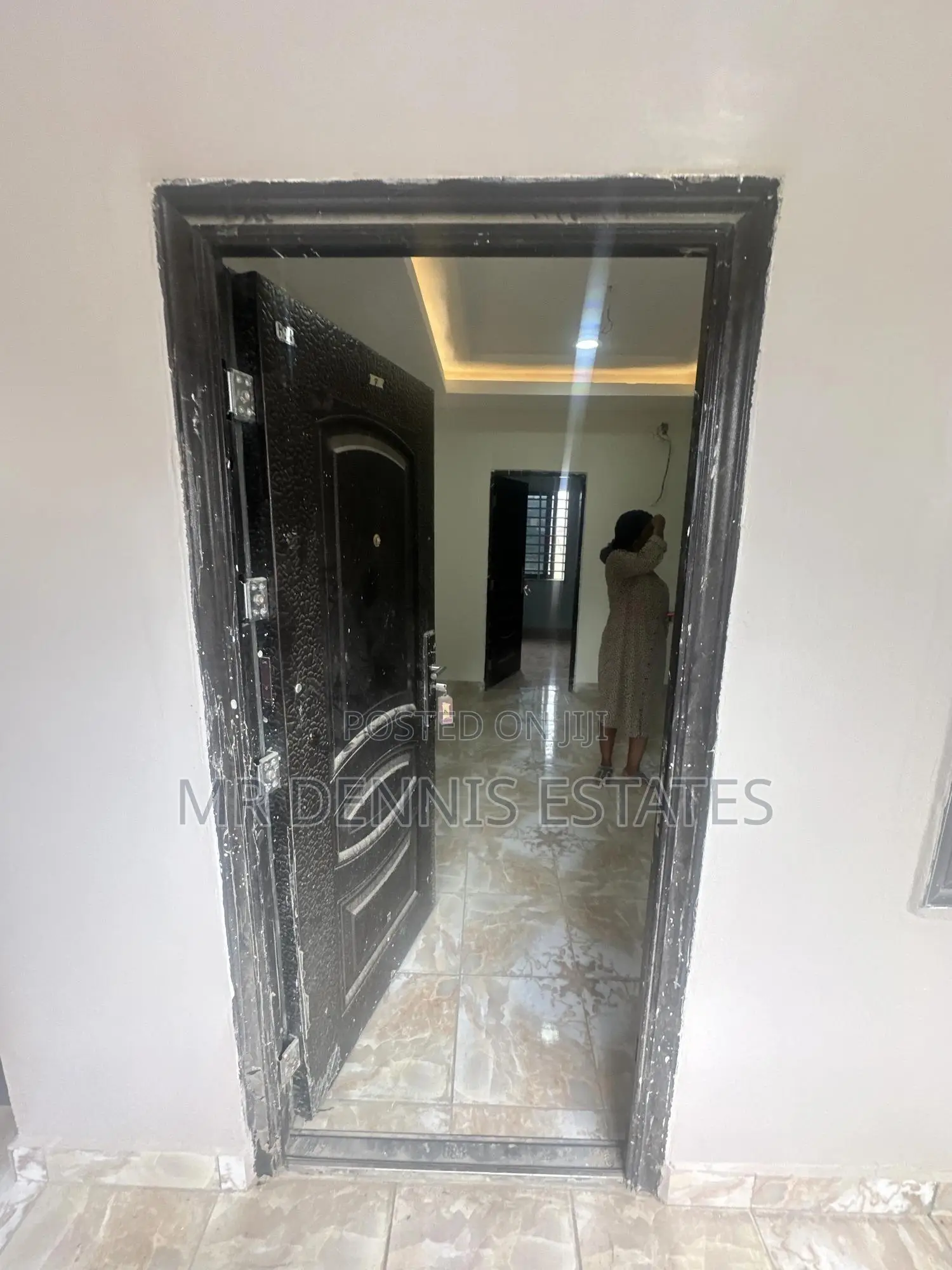 1bdrm Room & Parlour in Weija for rent