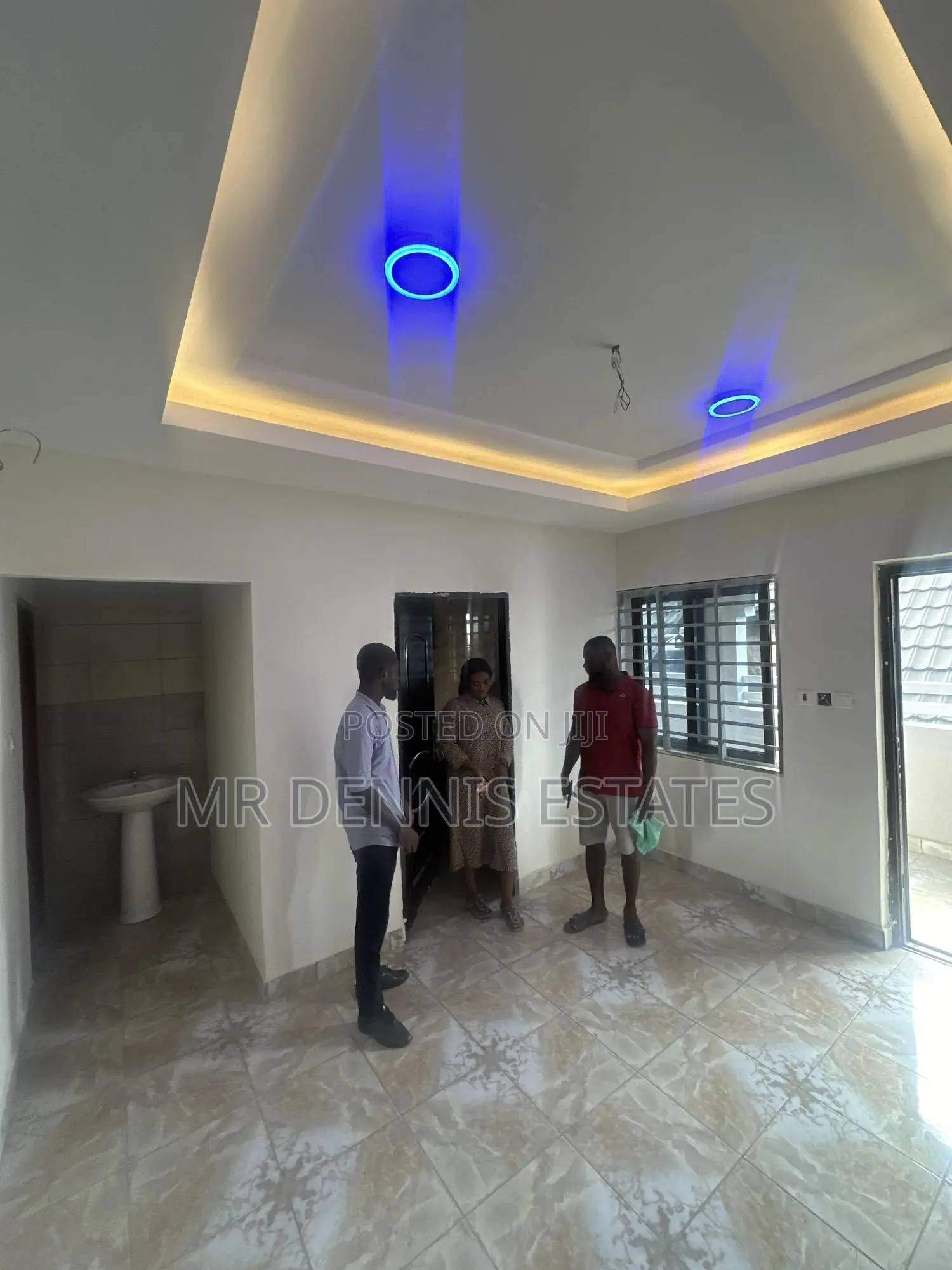1bdrm Room & Parlour in Weija for rent