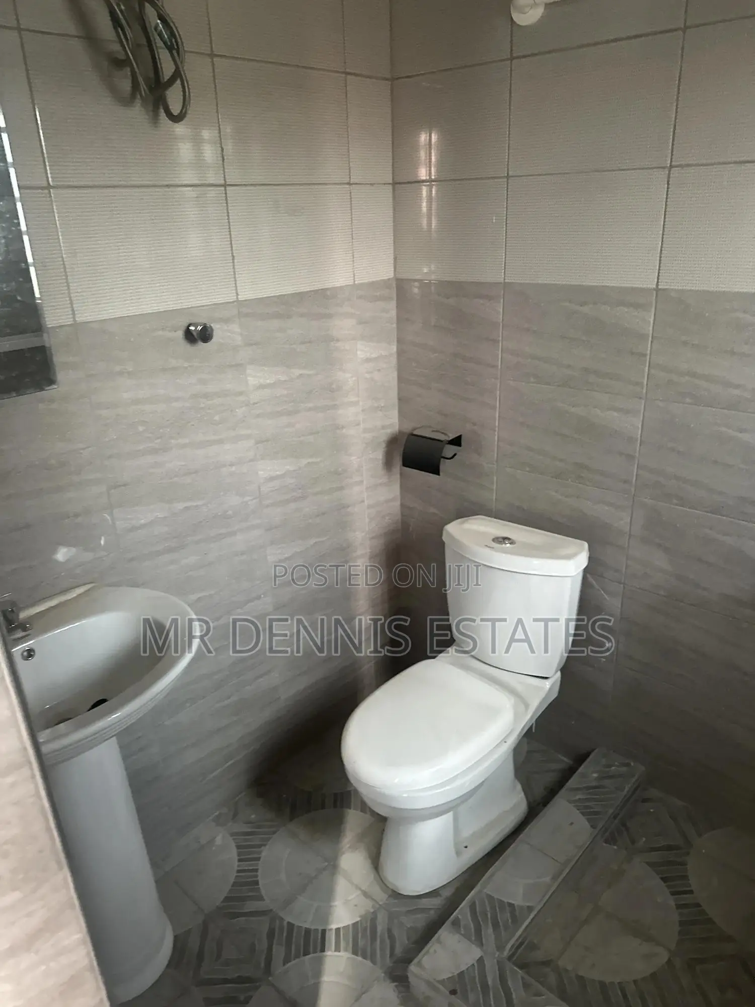 1bdrm Room & Parlour in Weija for rent