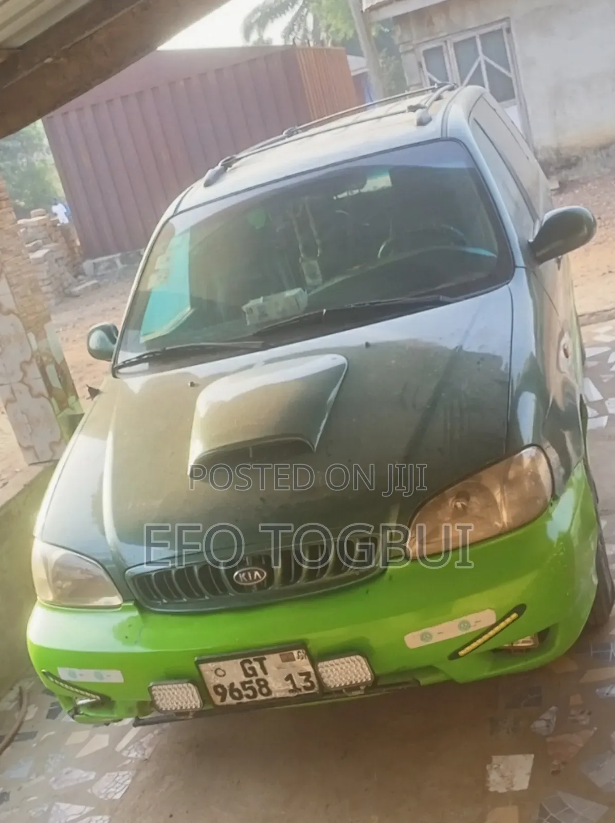 Kia Carnival 2.9 CRDi LX 2012 Green