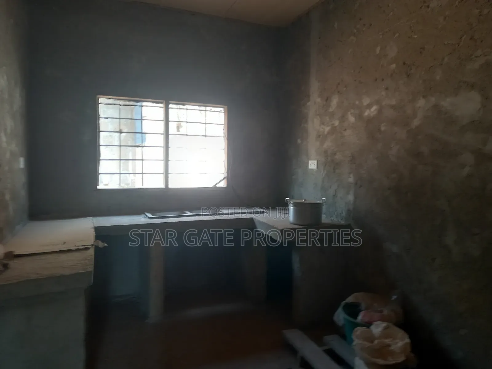 4bdrm House in Kenyasi Bosore, Kumasi Metropolitan for sale