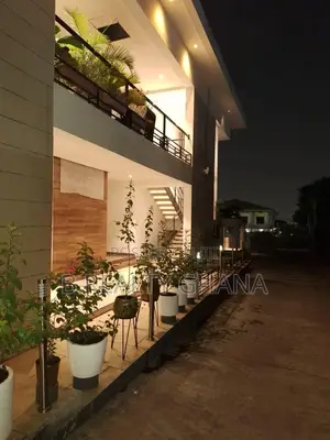 Furnished 3bdrm Apartment in Airport Residential Area for rent