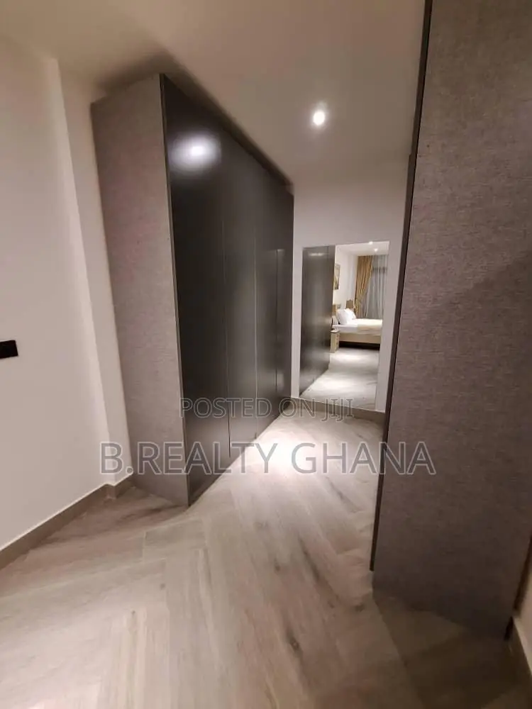 Furnished 3bdrm Apartment in Airport Residential Area for rent
