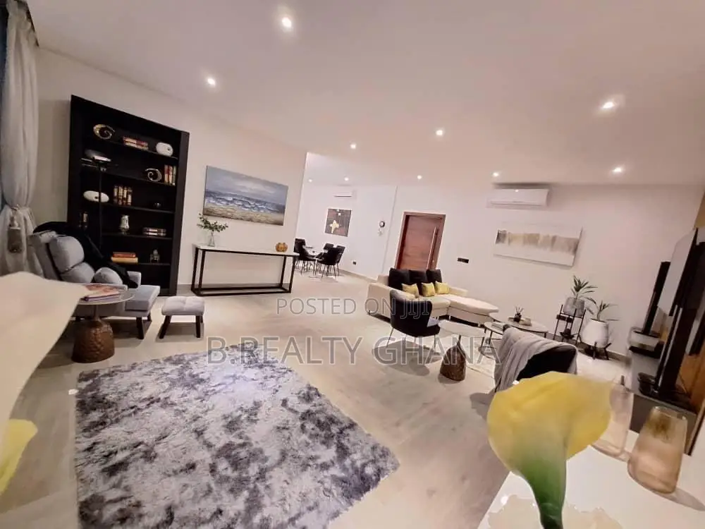Furnished 3bdrm Apartment in Airport Residential Area for rent