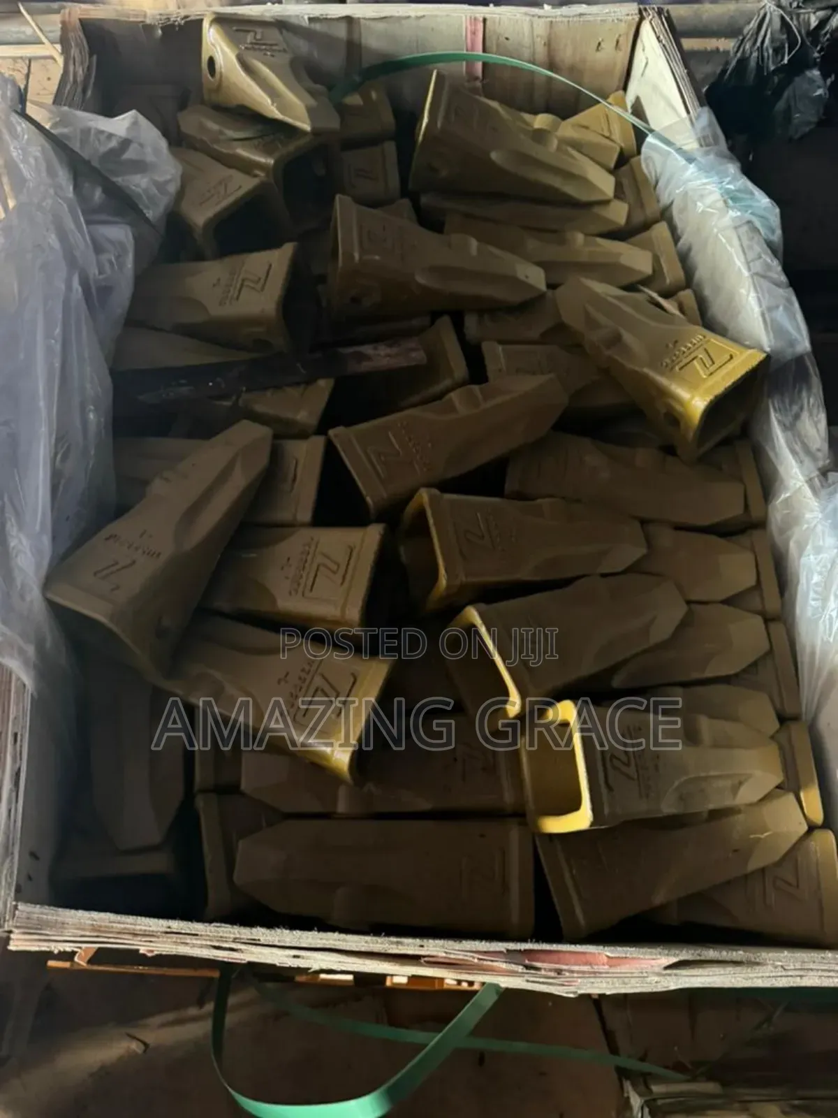 Caterpiller Teeth 320,325,330