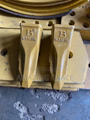 Caterpiller Teeth 320,325,330