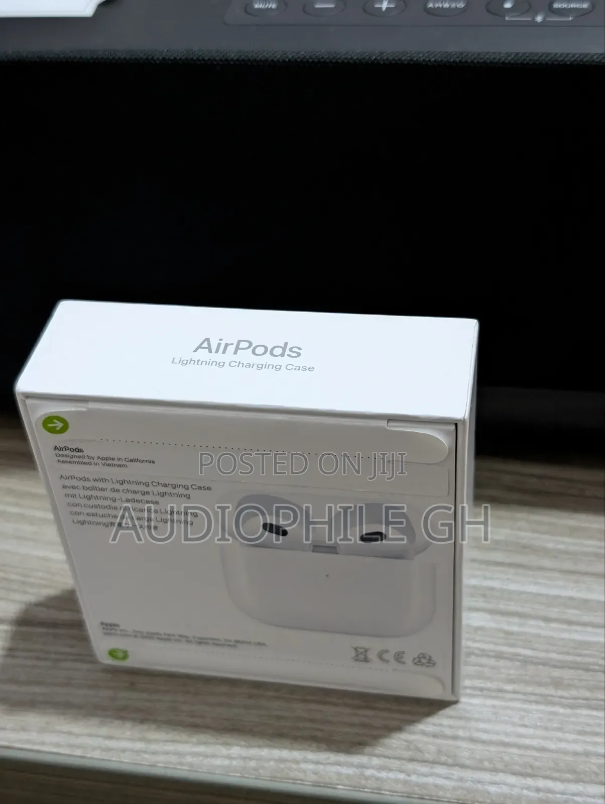Apple Airpods (3rd Generation) Wireless Ear Buds
