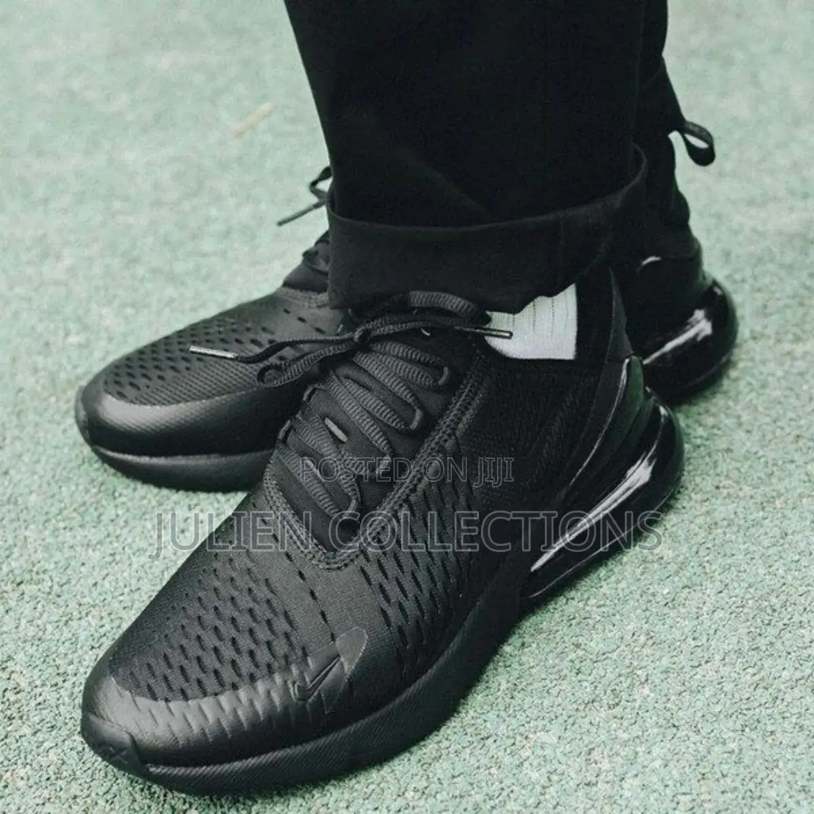 Nike Air Max 270 Black Smooth
