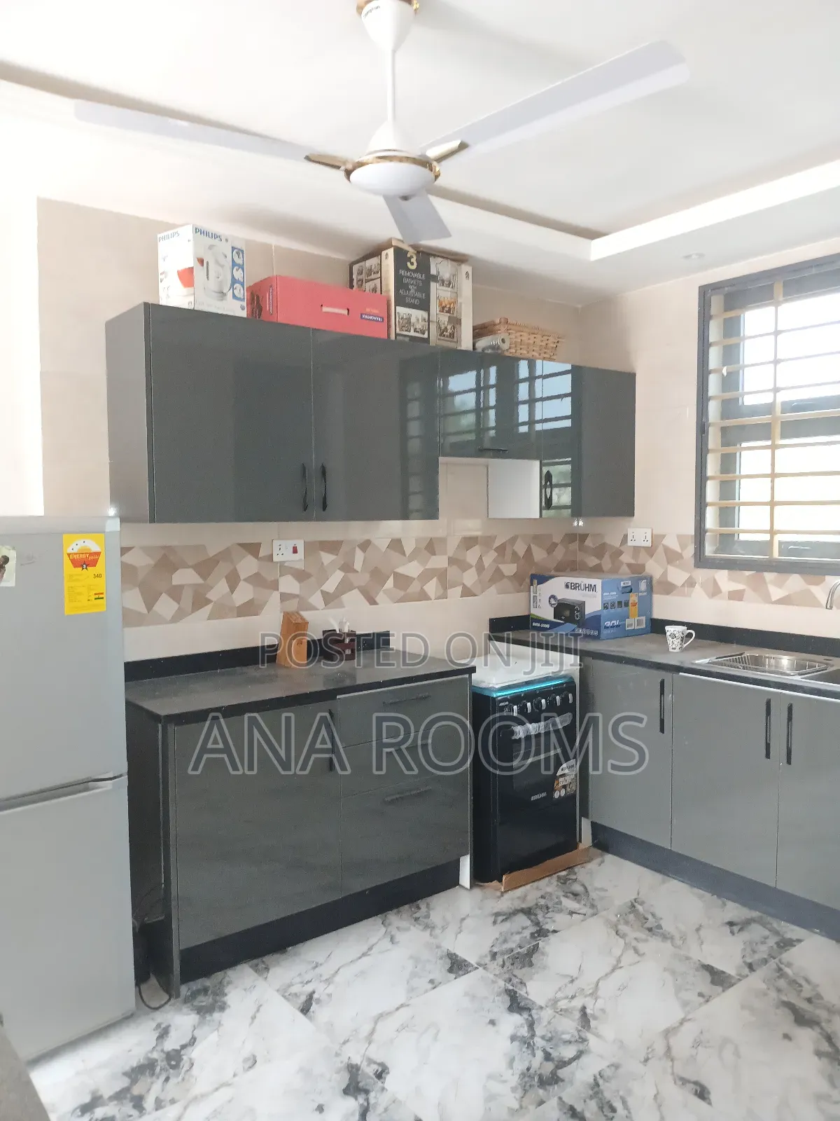 Furnished 1bdrm Apartment in Community 22, Tema Metropolitan for rent
