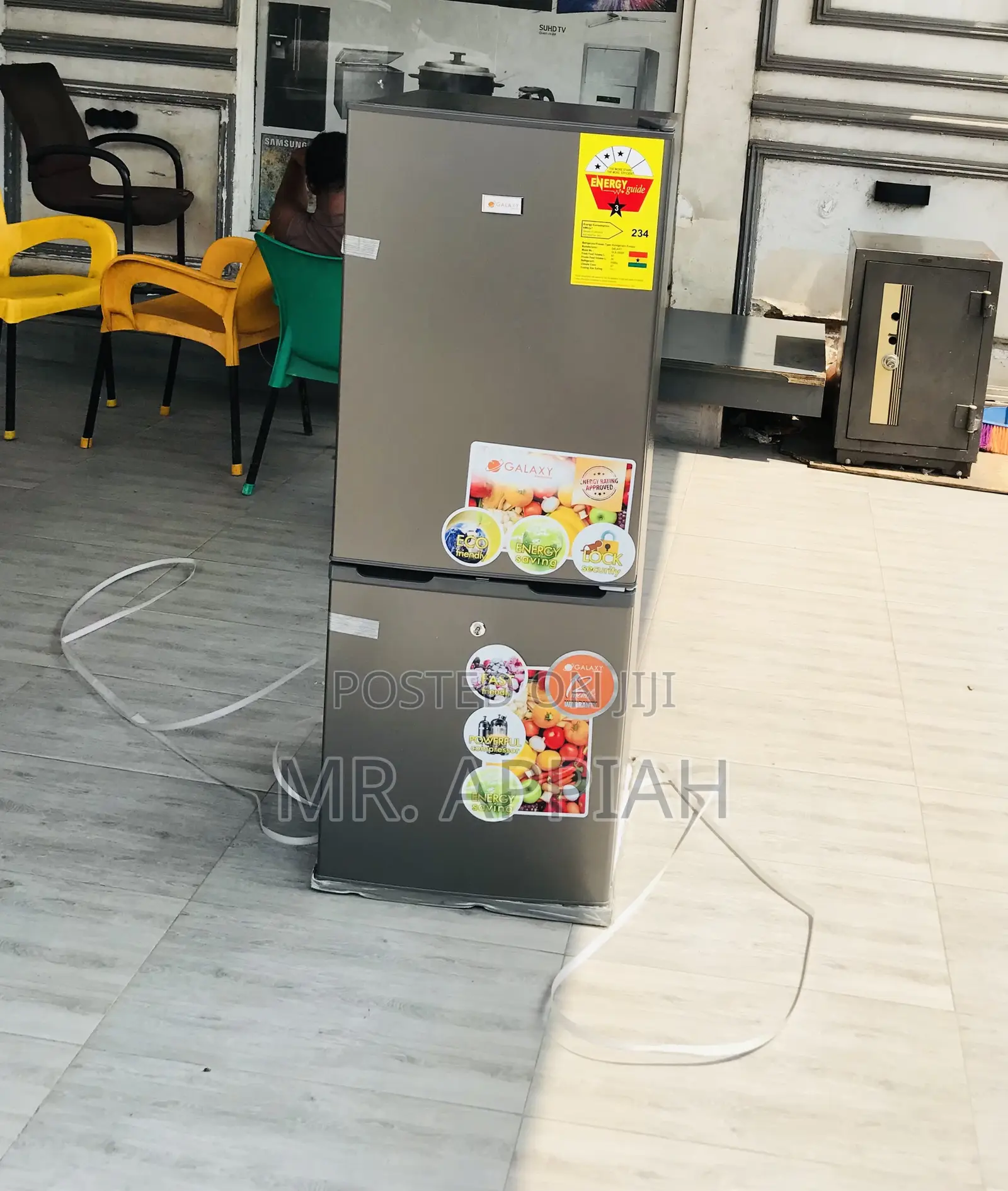 Affordable Galaxy GLX-200TM Double Door Refrigerator.