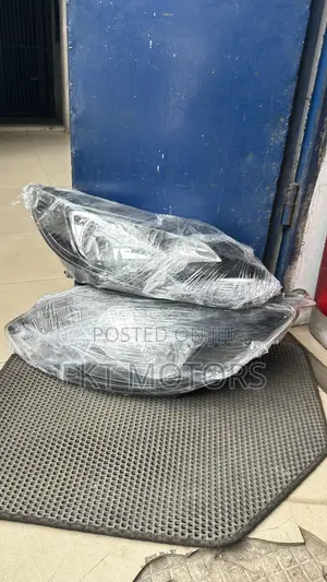 Ford Focus Headlights 2010,2011,2012,2013,2014,2015
