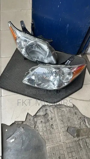 Pontiac Vibe Headlights Depo 2003,2004,2005,2006,2007,2008