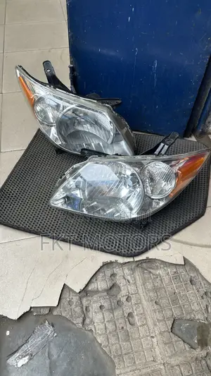 Pontiac Vibe Headlights Depo 2003,2004,2005,2006,2007,2008