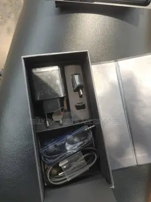 New Samsung Galaxy S8 64 GB Black