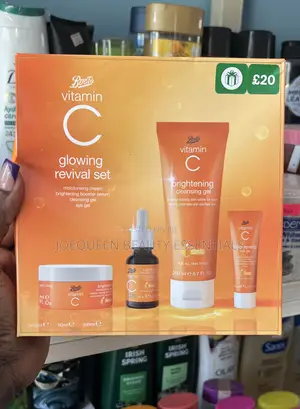Boots Vitamin C Glowing Revival Set
