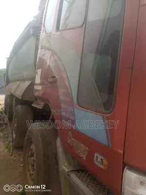 25 Cubic Tipper Truck