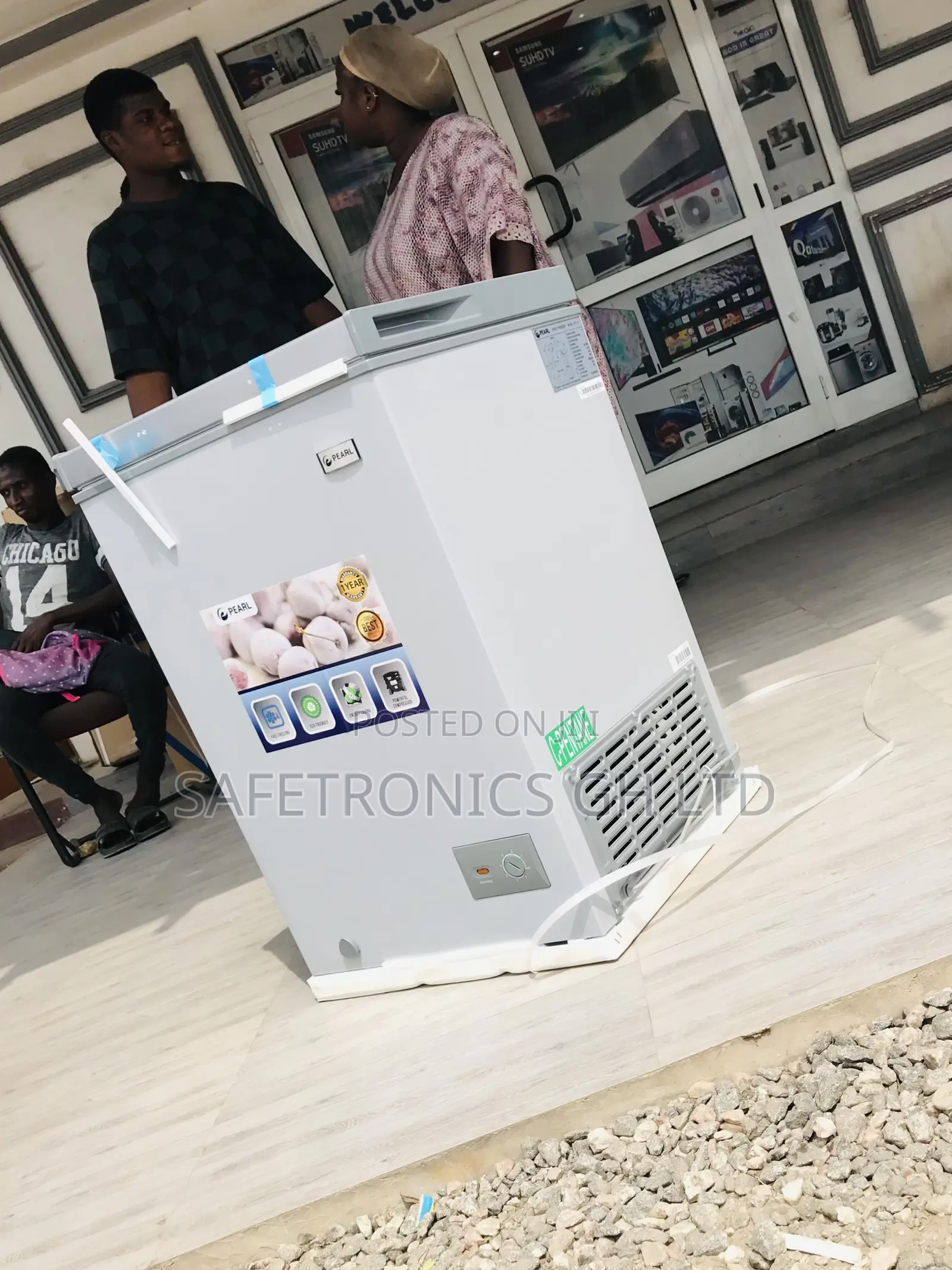 Neatly Boxed 100 Liters Singledoor Pearl PCF-127 Freezer