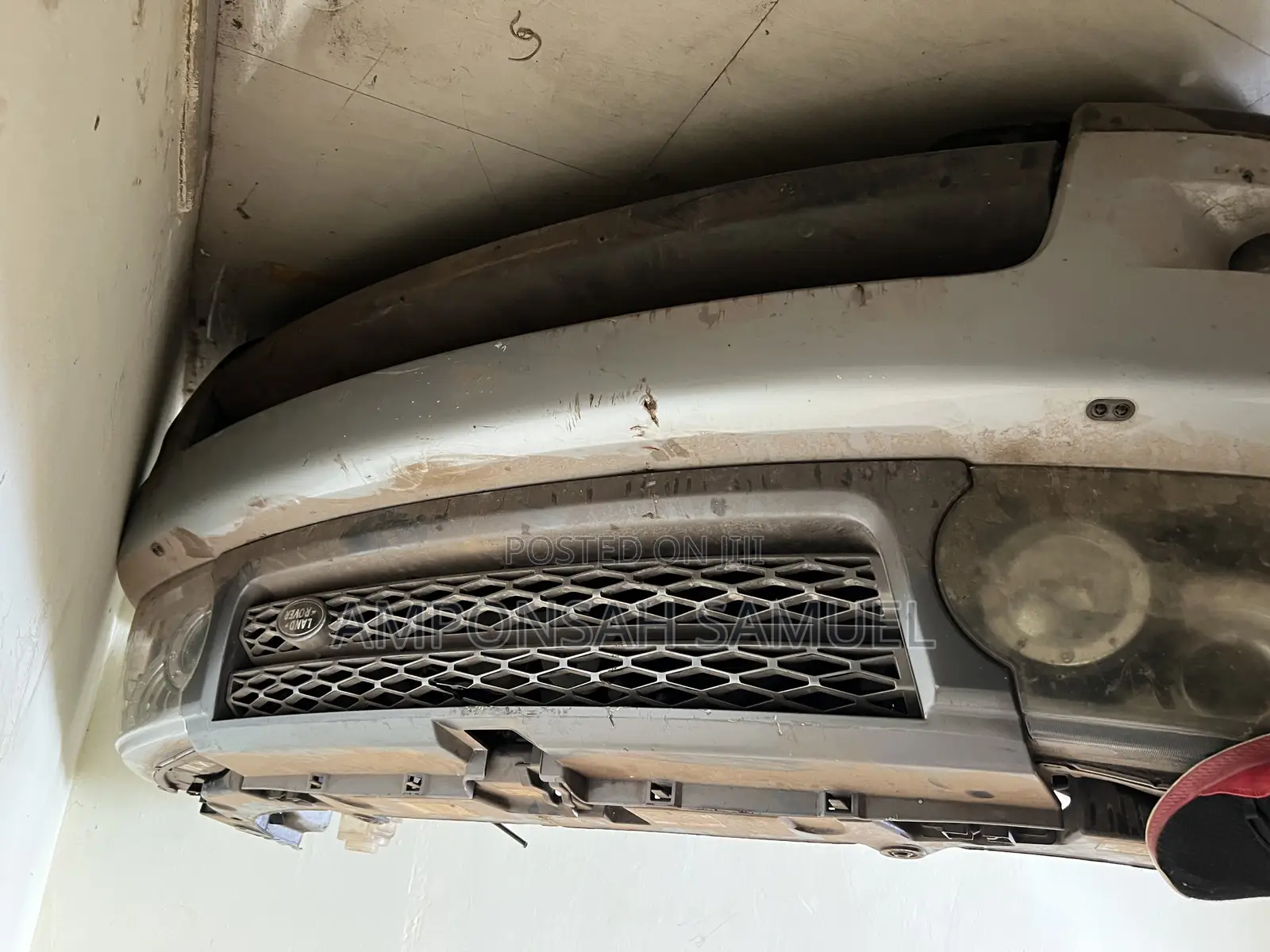 2006-2013 Land Rover Range Rover Front Cut