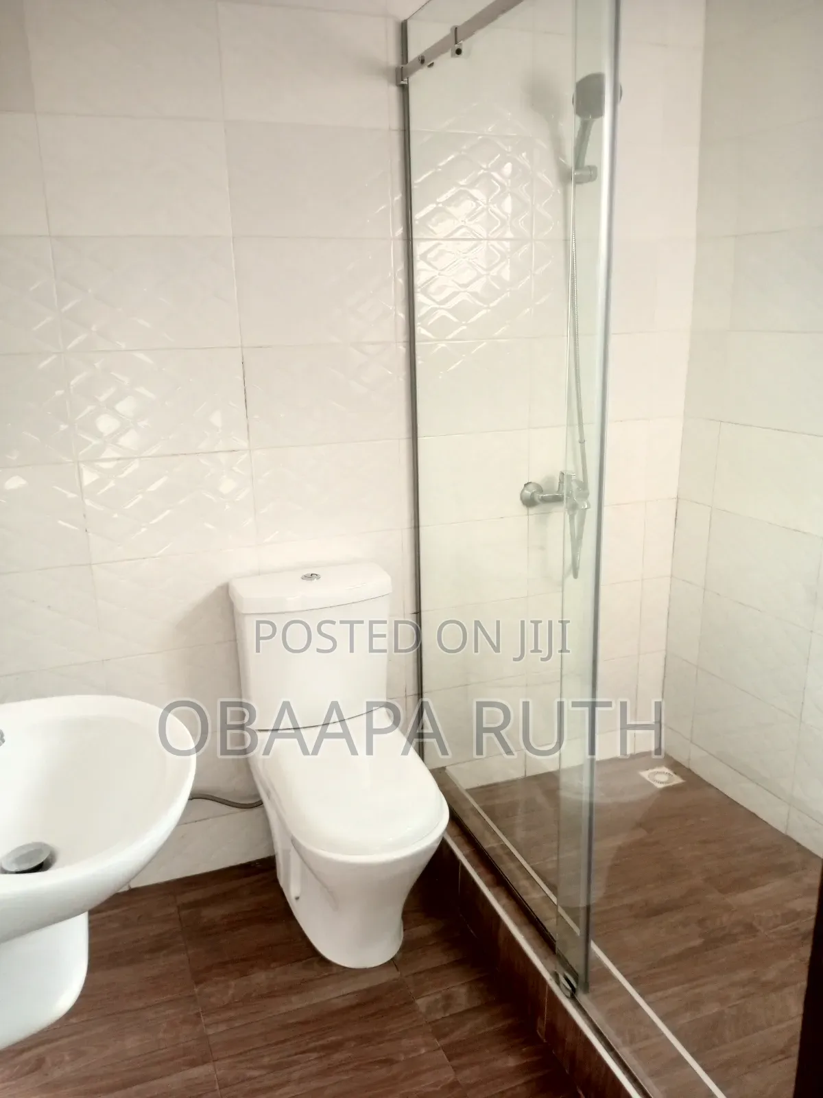 4bdrm Duplex in East Legon for rent
