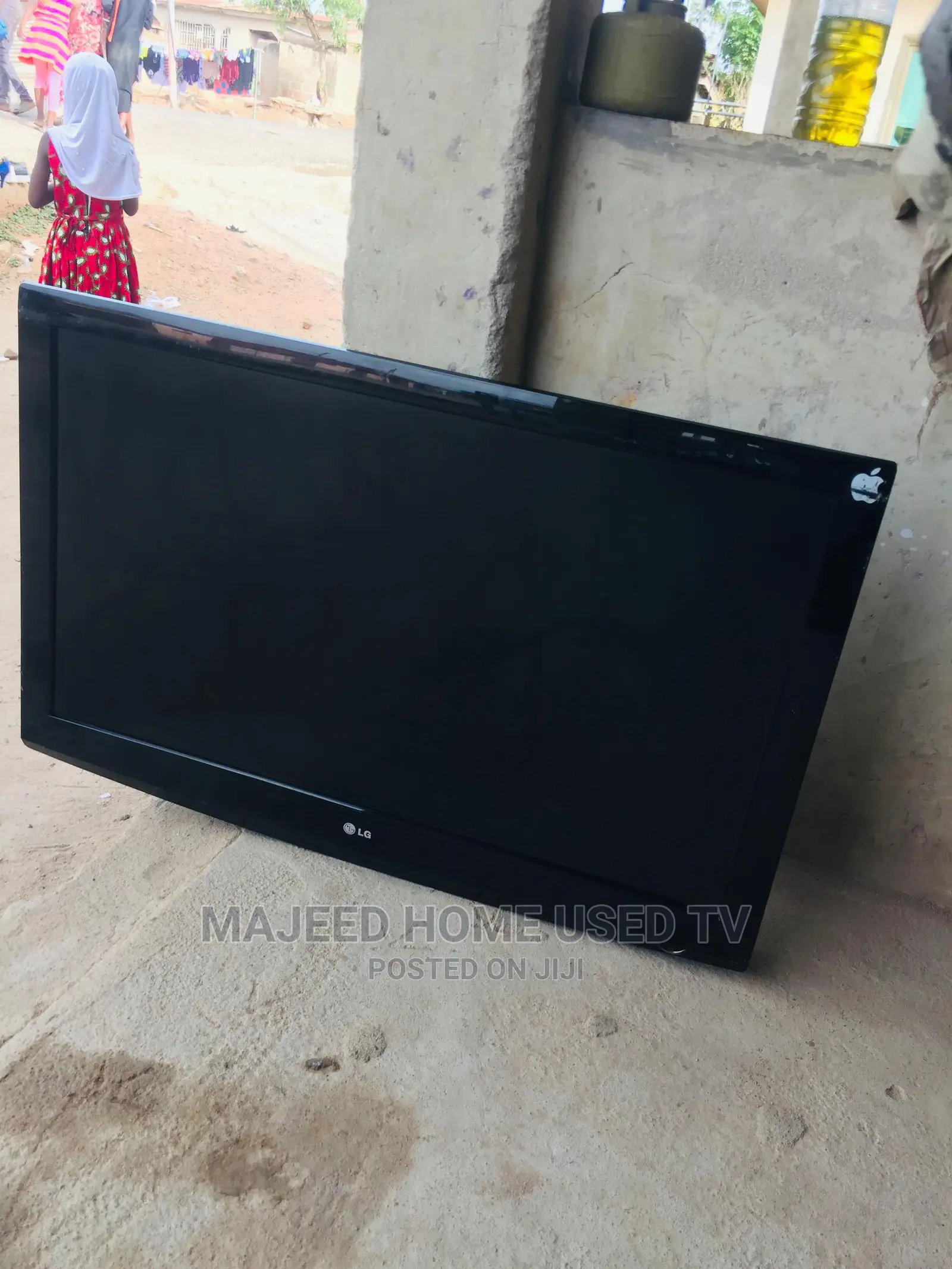 42inches LG Lcd Digital TV