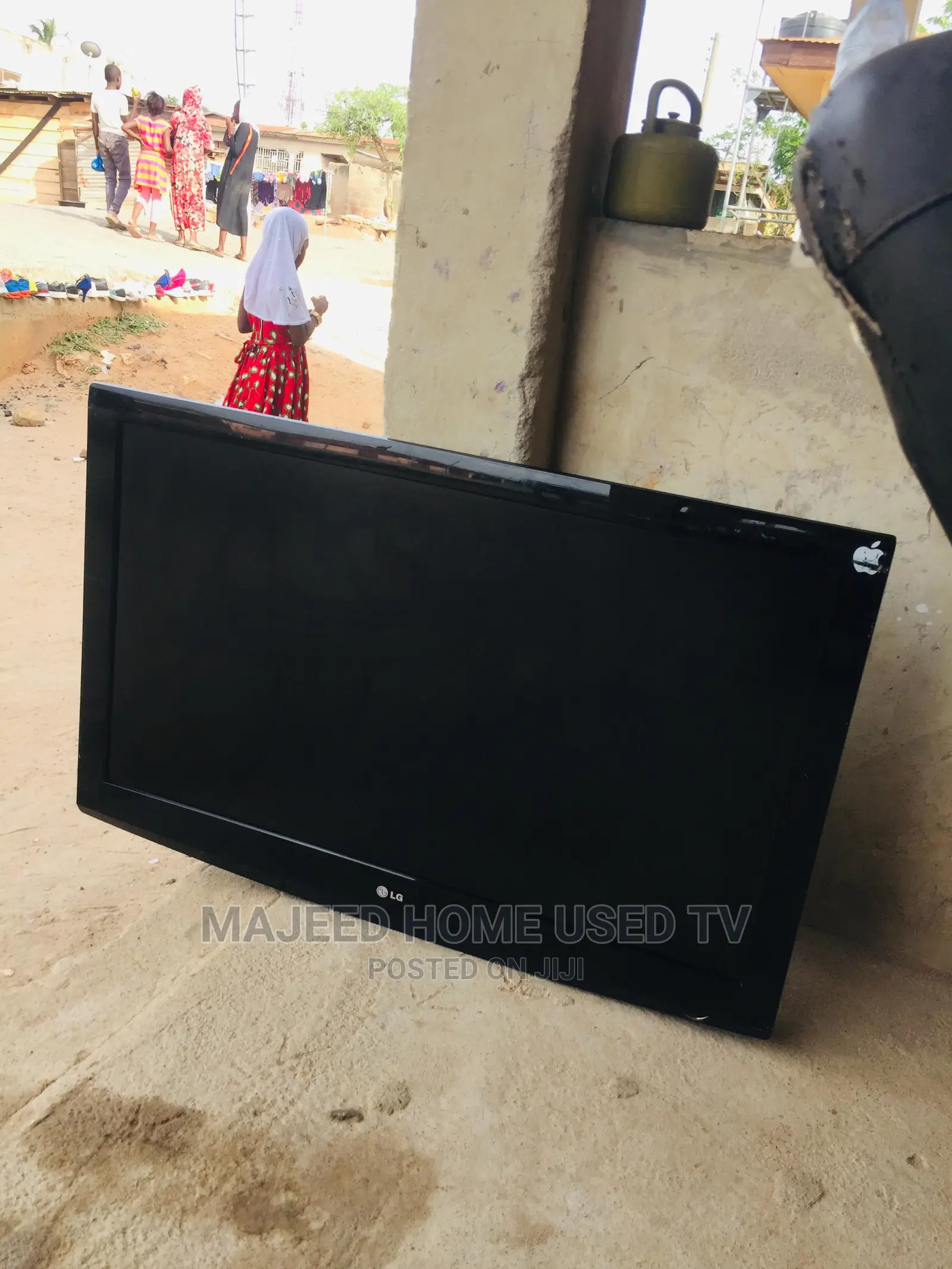 42inches LG Lcd Digital TV