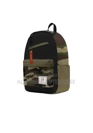 Habitu Polyester Backpack 15.6′′ Camouflaged