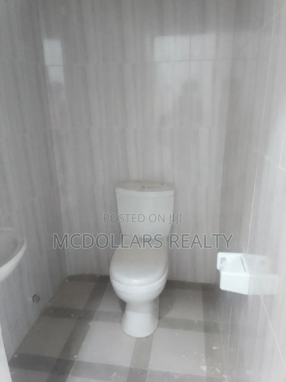 Down Shop for Rent Very Spacious N Long Accra Central Market