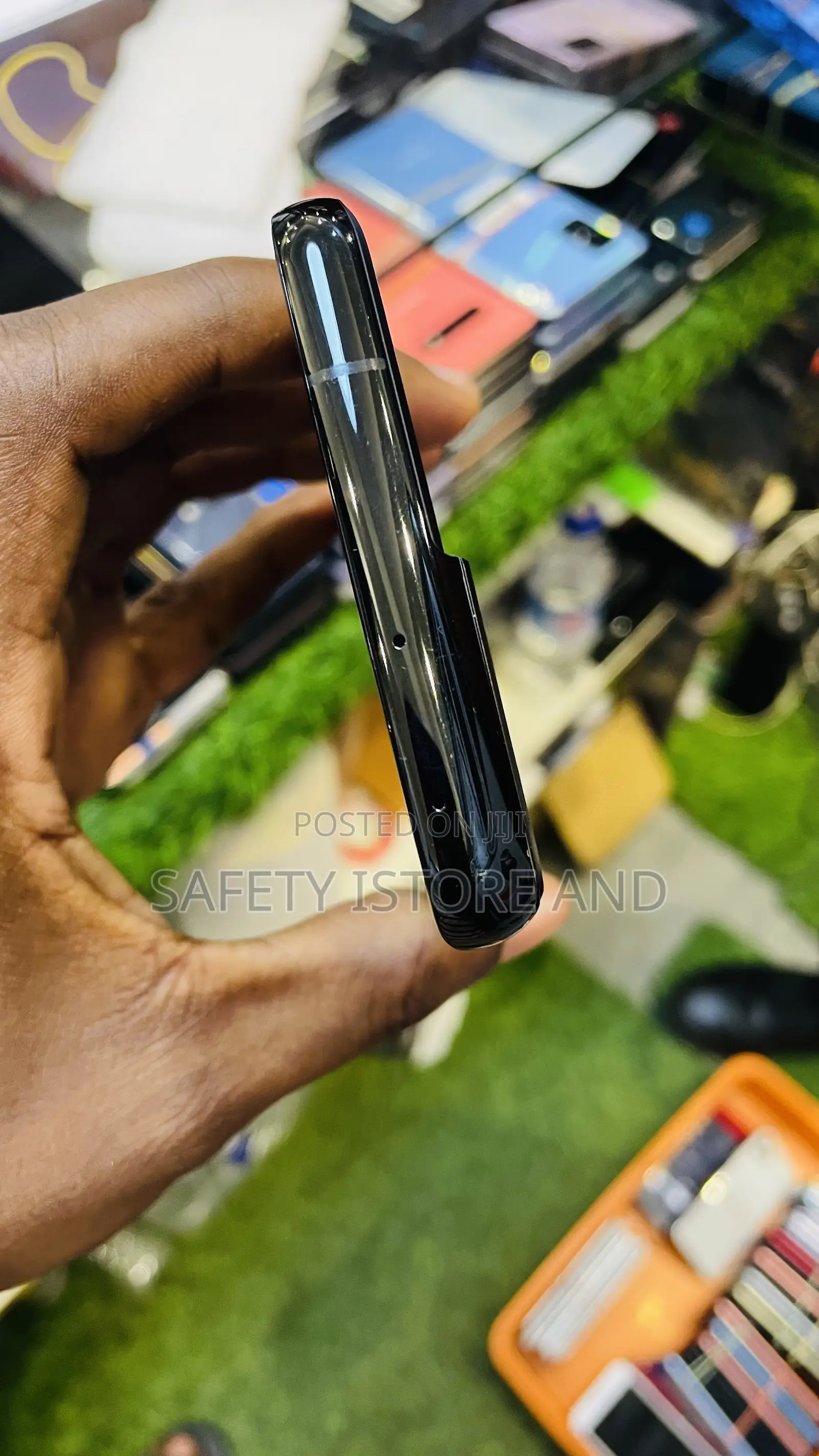 New Samsung Galaxy S21 Ultra 5G 128 GB Black