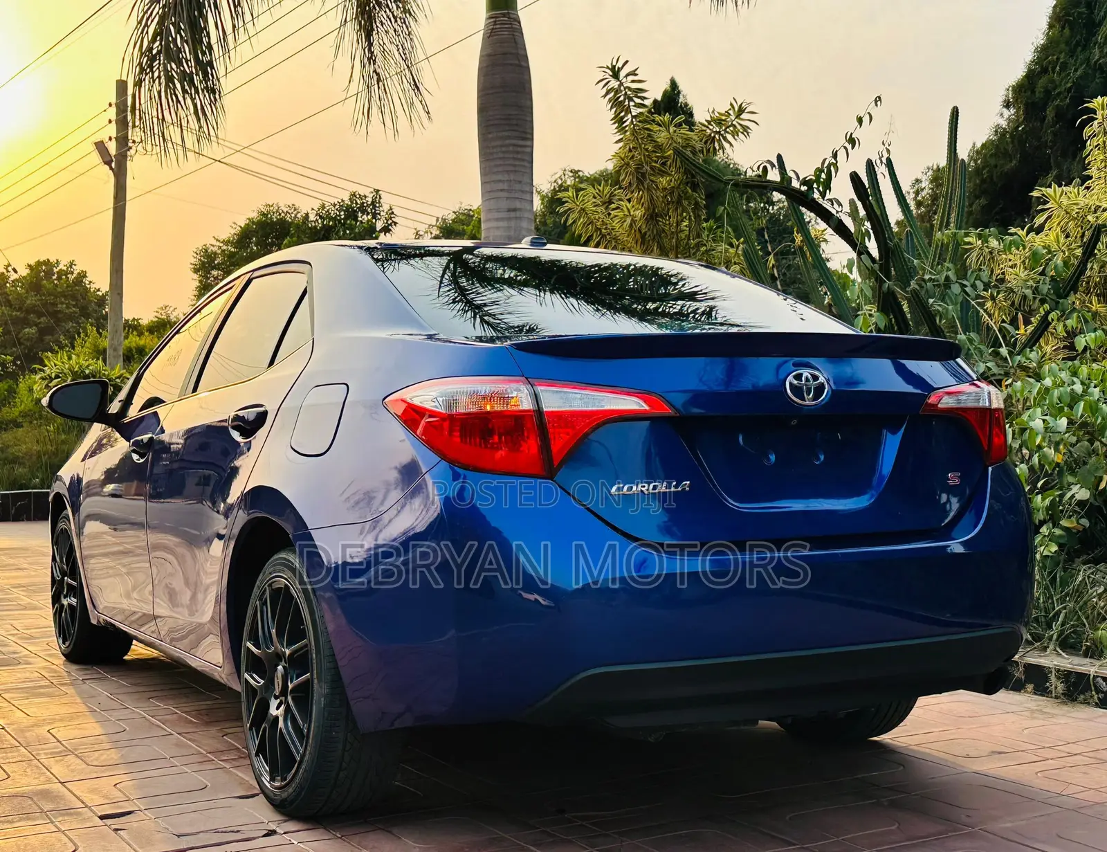 Toyota Corolla S 4dr Sedan (1.8L 4cyl CVT) 2016 Blue