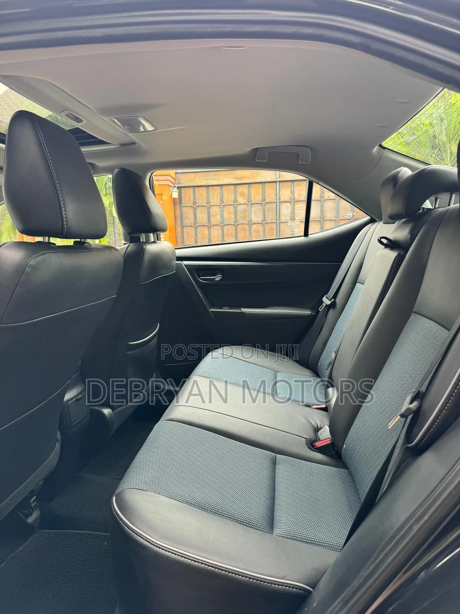 Toyota Corolla S 4dr Sedan (1.8L 4cyl CVT) 2016 Blue