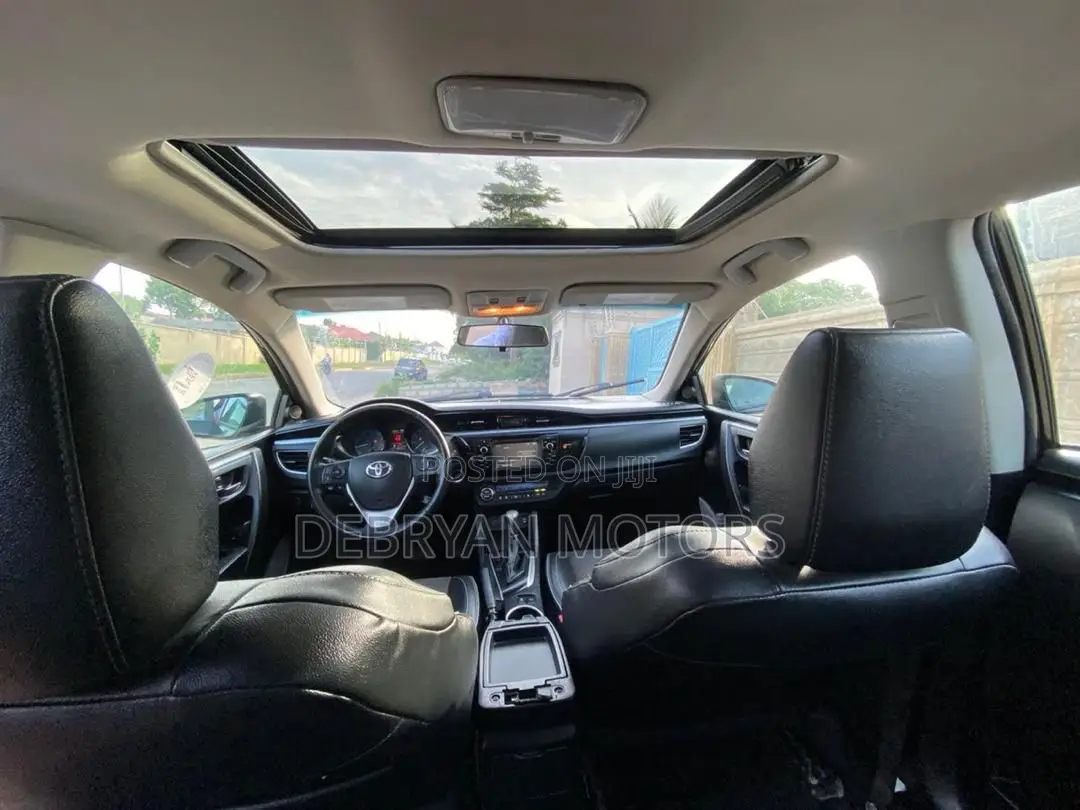 Toyota Corolla S 4dr Sedan (1.8L 4cyl CVT) 2016 Black