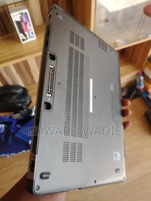 Laptop Dell Latitude E7470 8GB Intel Core I7 SSD 256GB