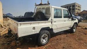 Toyota Land Cruiser 3.3 Diesel 4WD 2021 White