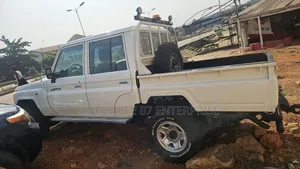 Toyota Land Cruiser 3.3 Diesel 4WD 2021 White
