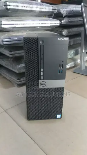 Desktop Computer Dell OptiPlex 7040 8GB Intel Core I7 SSD 500GB