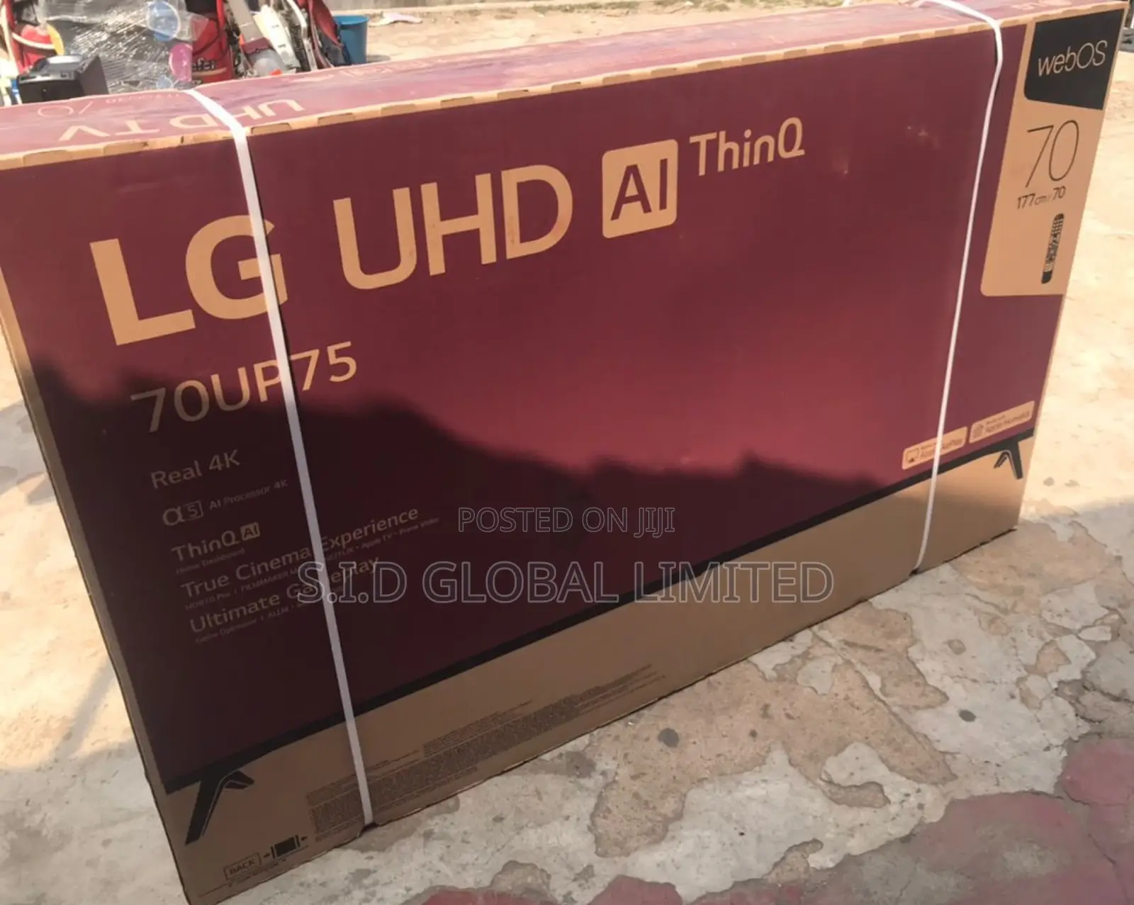 Make an Amazing Moment With LG UP75 70” Smart UHD TV