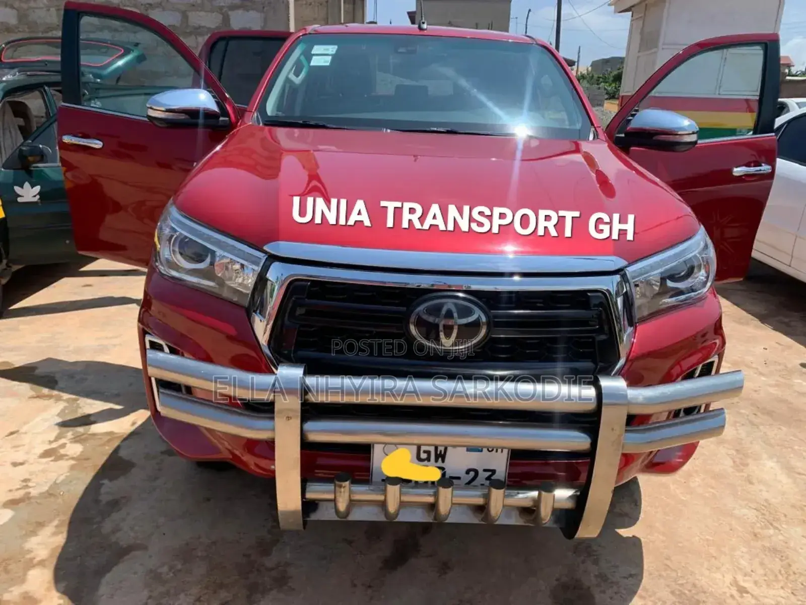 Pick Up Toyota Hilux for Rent