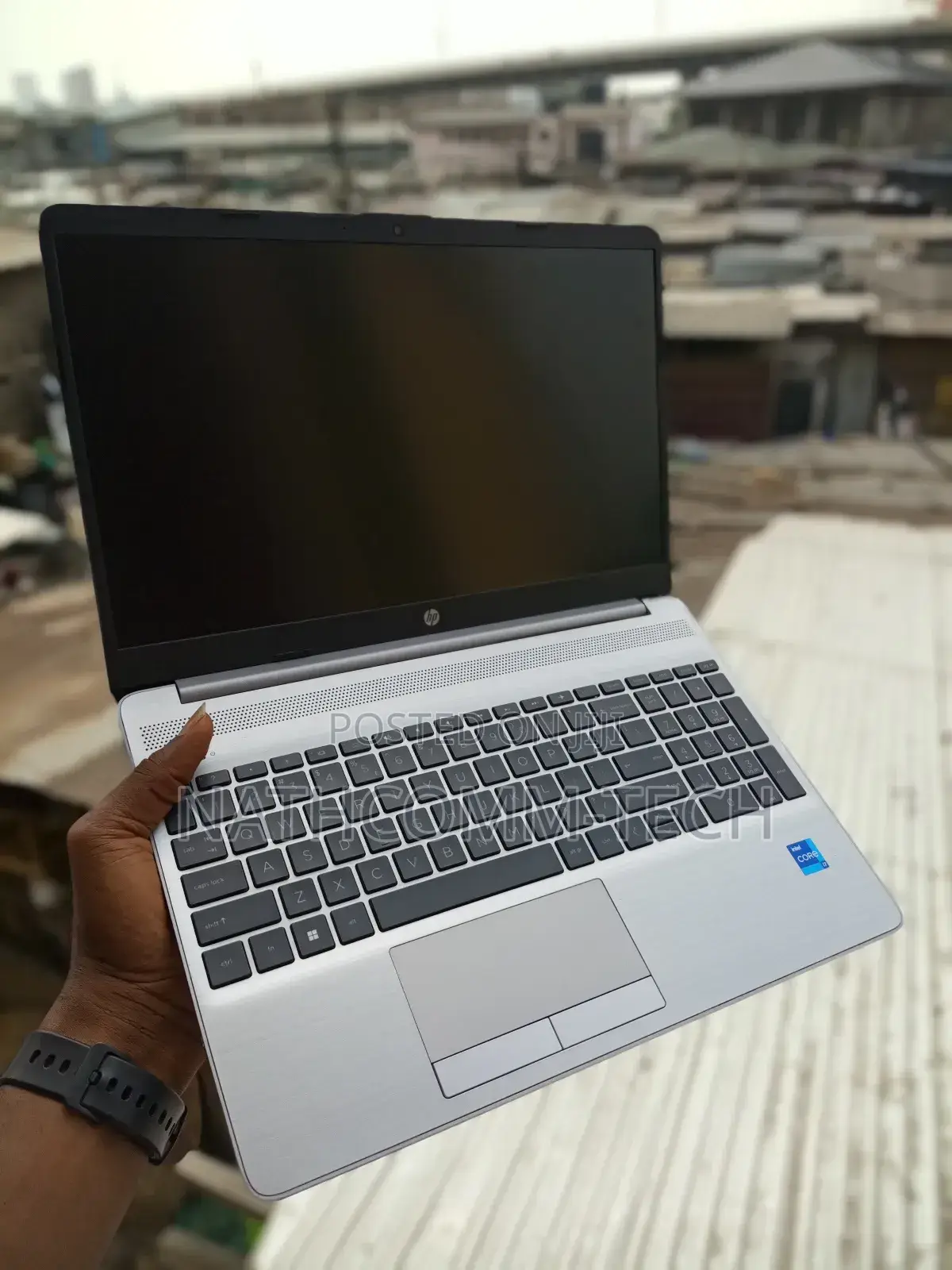 Laptop HP 250 G8 8GB Intel Core I7 SSD 512GB