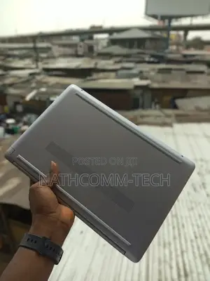 Laptop HP 250 G8 8GB Intel Core I7 SSD 512GB