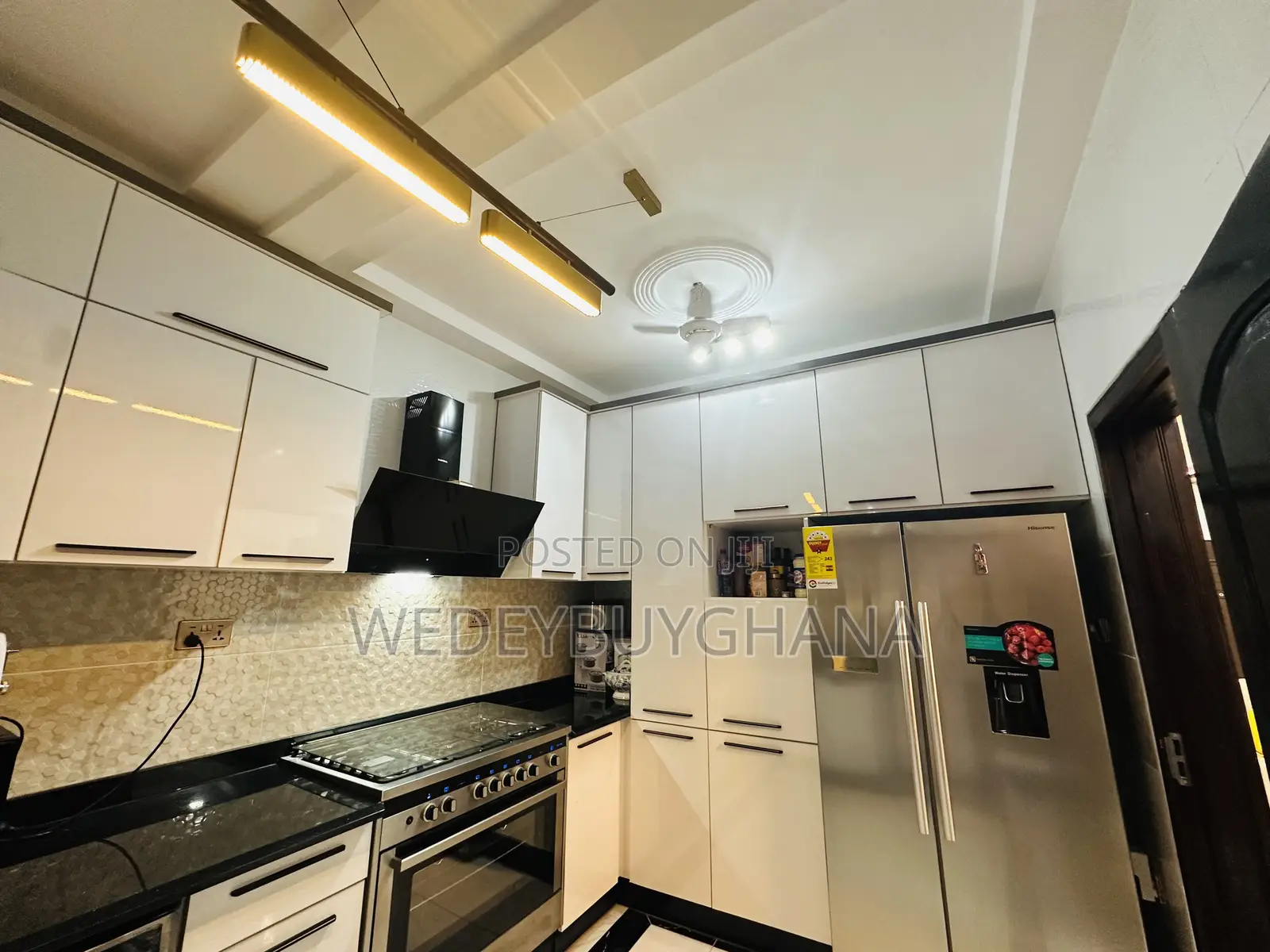 2bdrm Apartment in Lexsarp Apartments, Tema Metropolitan for rent