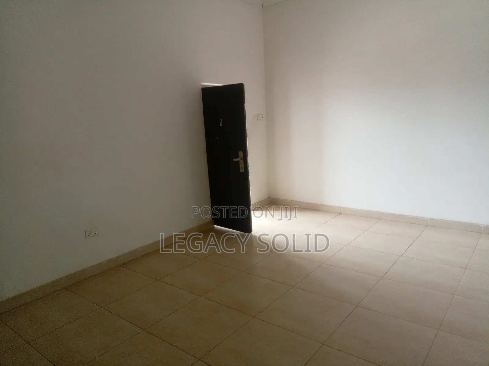 1bdrm Apartment in Legacy Solid Real, Tseaddo for rent
