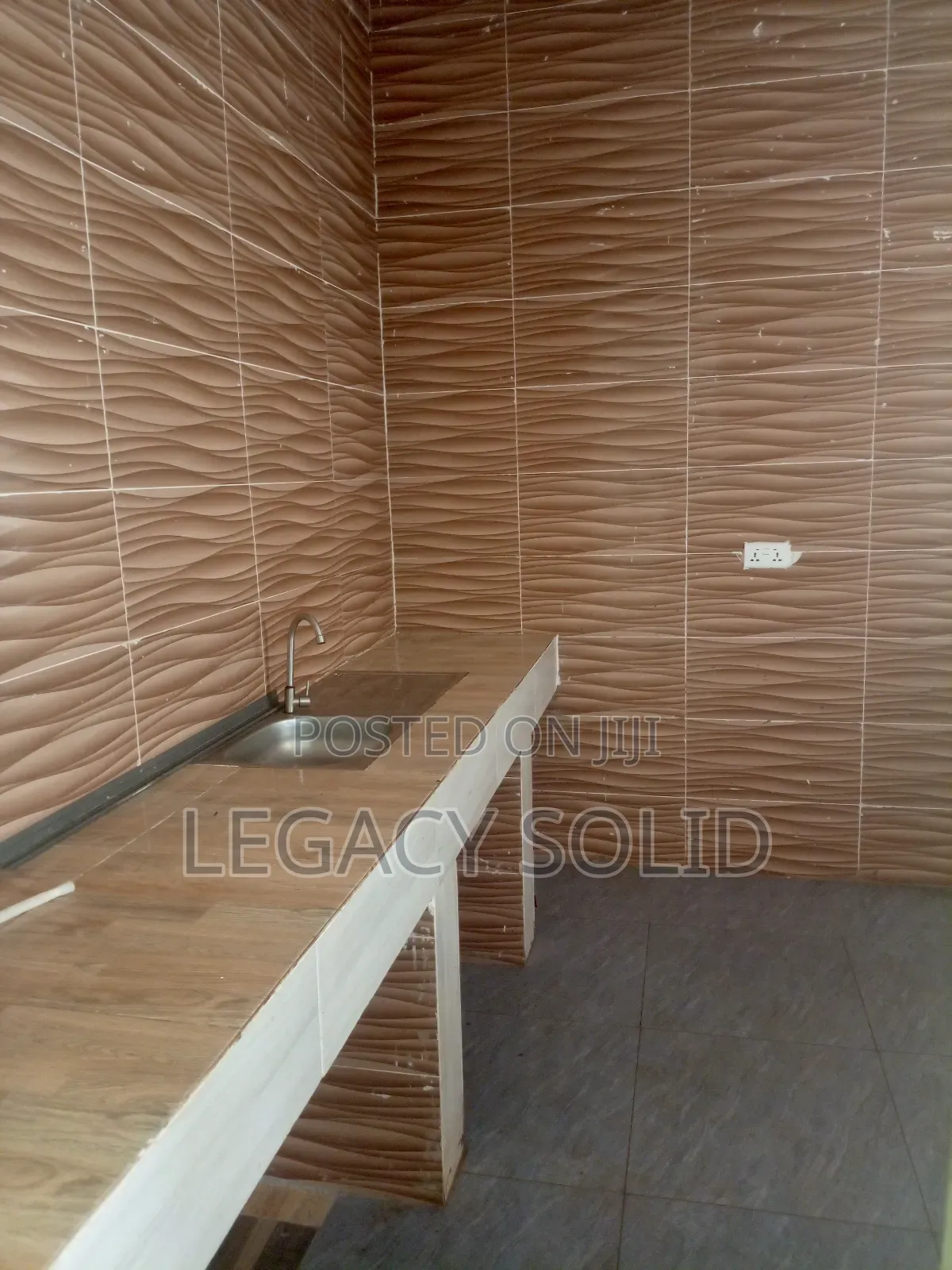 1bdrm Apartment in Legacy Solid Real, Tseaddo for rent